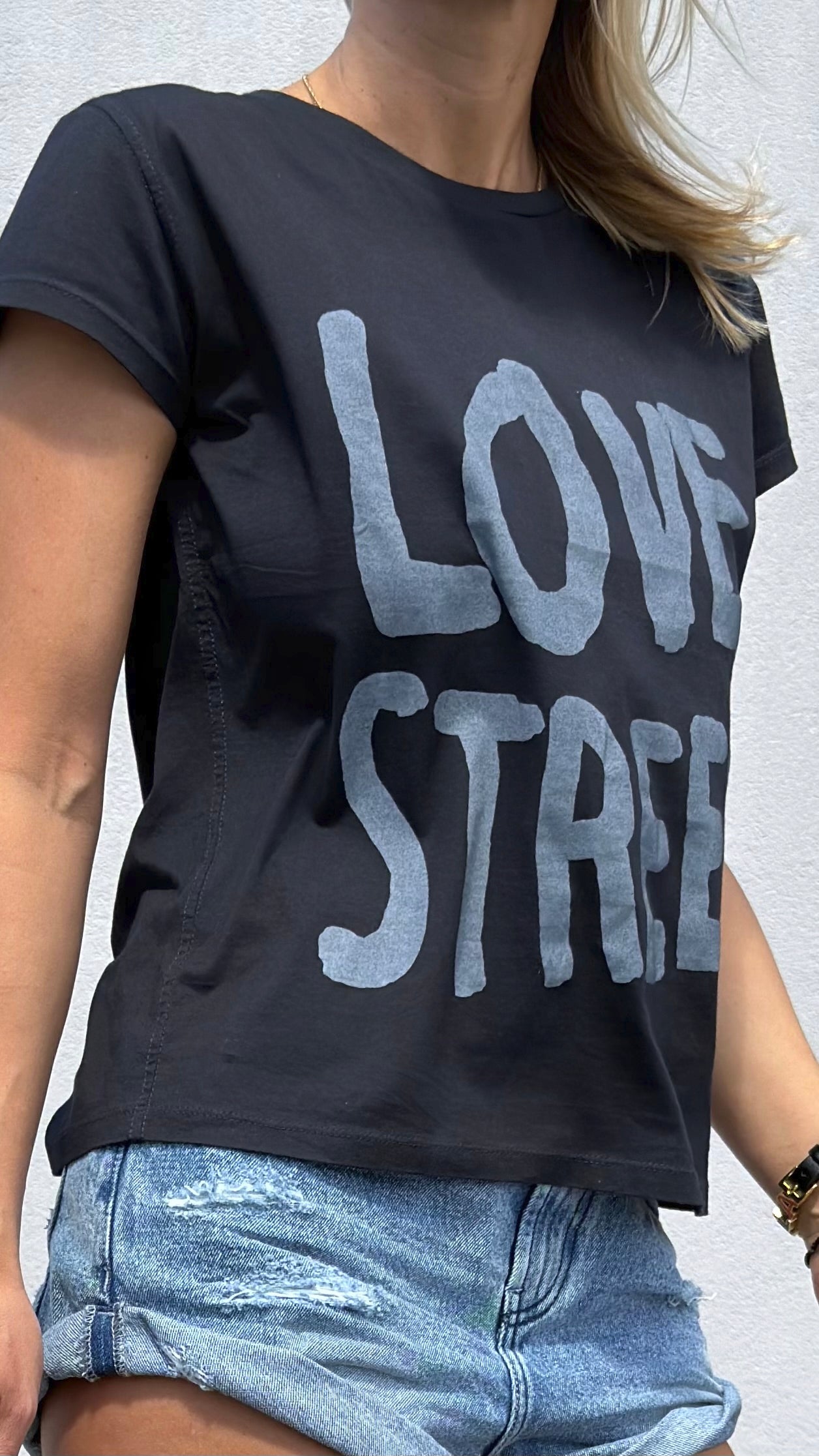 ONETEASPOON Love Street Black - classic tee