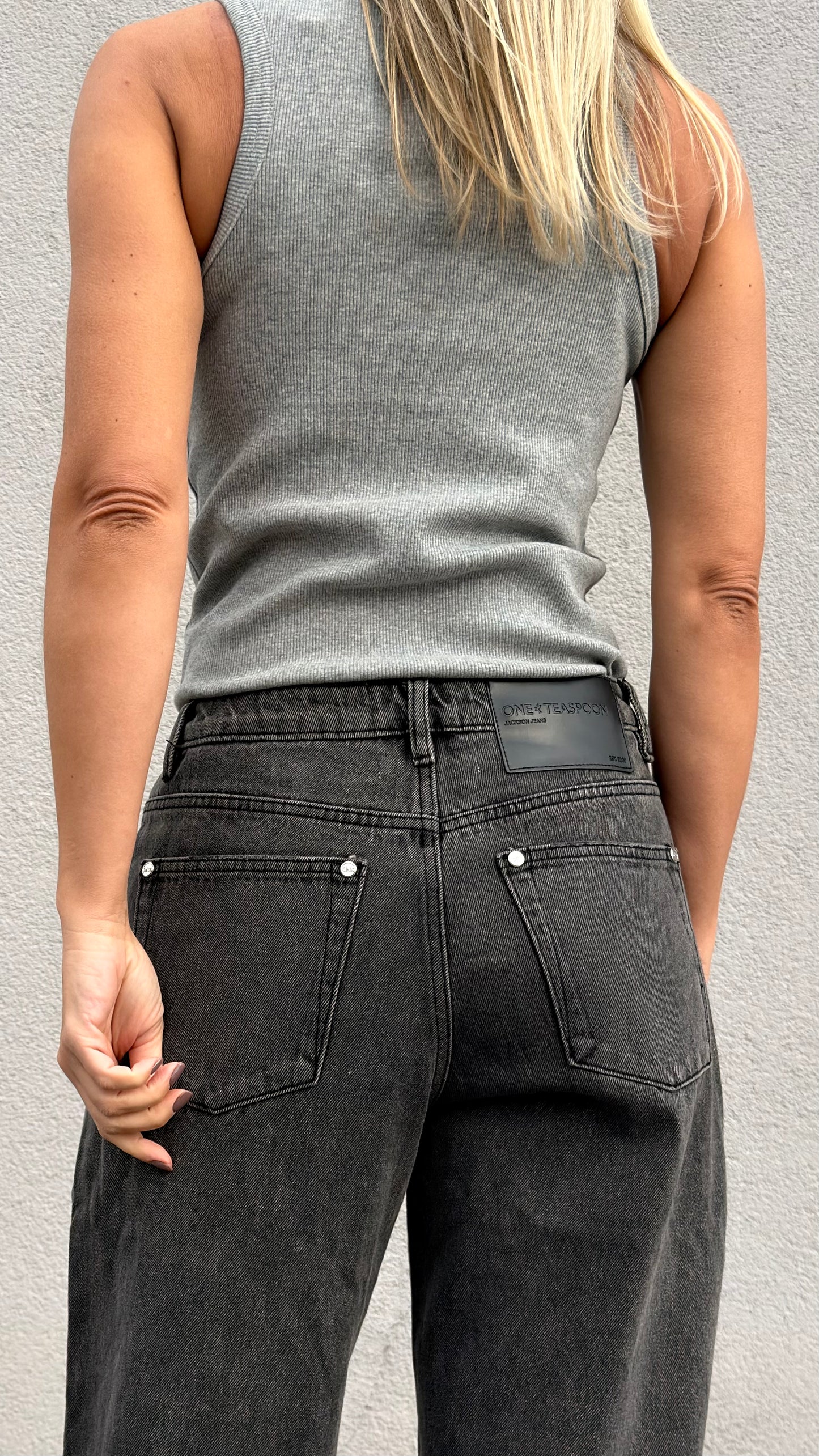 ONETEASPOON Jackson Mid Waist Wide Leg Studded - denim jeans