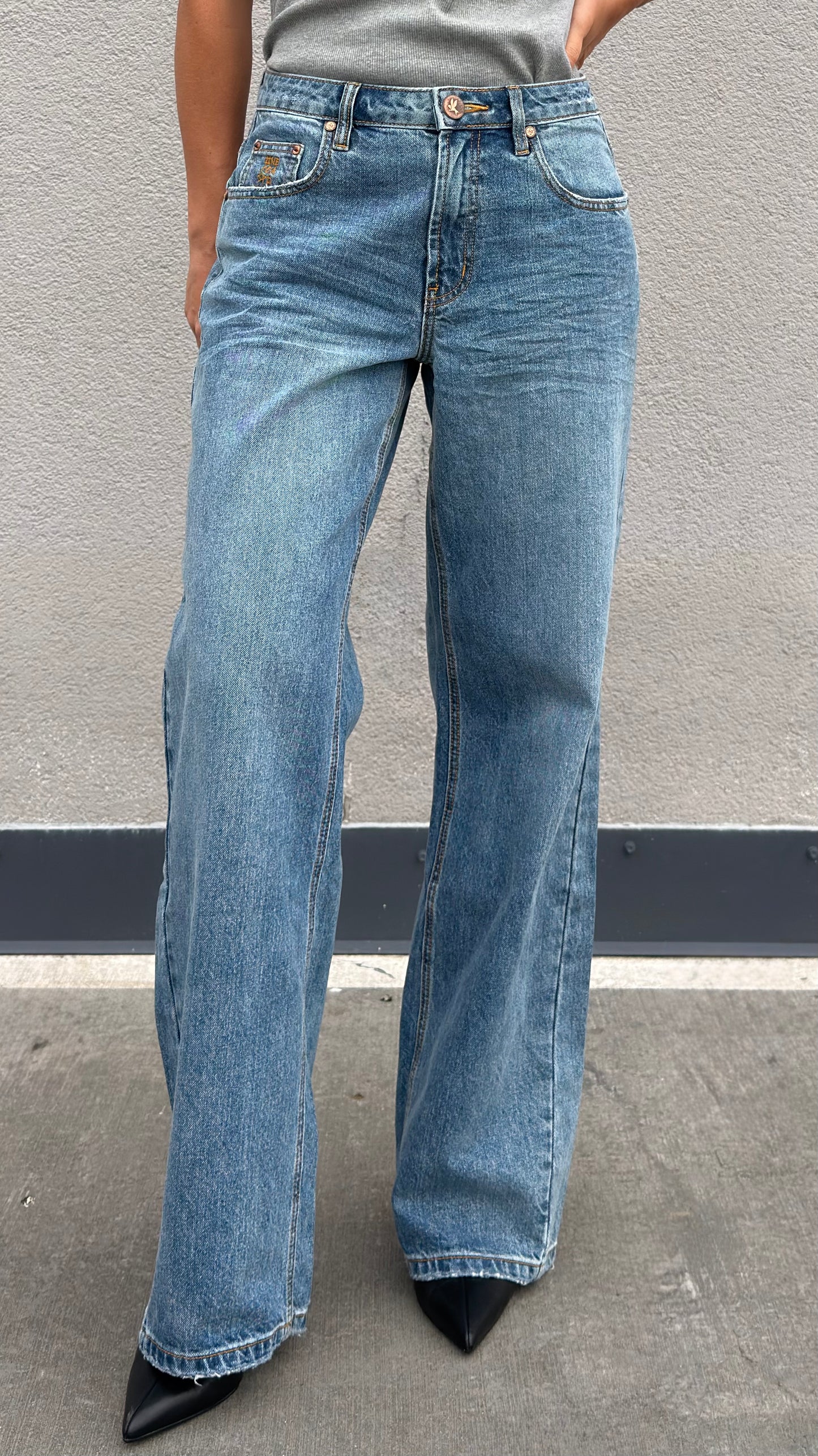 ONETEASPOON Hoodlum Blue Jackson - wild leg denim jeans